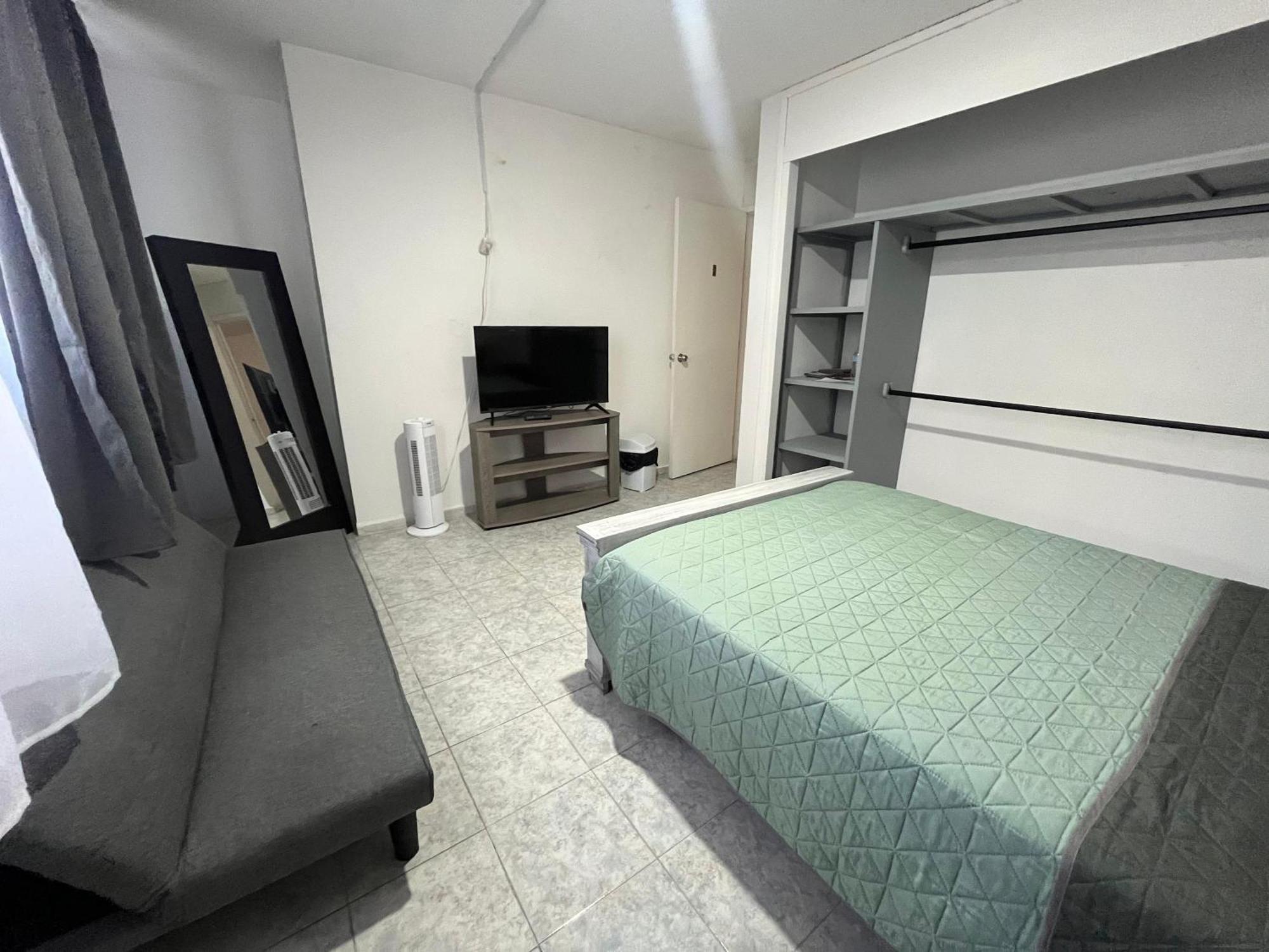 레온 8 Venator House Boutique 아파트 외부 사진